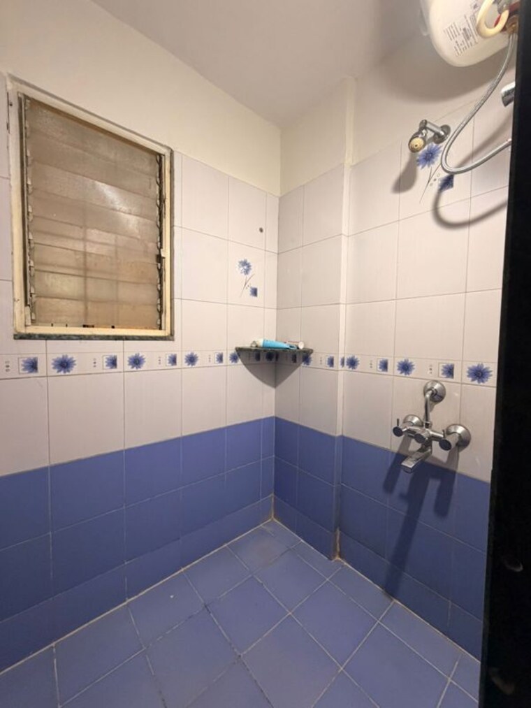 Bathroom, ganesham-phase-i 3 Bedroom 1500 Sq.Ft. Apartment In Pimple Saudagar Pune 10212646