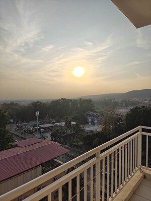 Balcony in 4 BHK Apartment at Kulhan – for Rent