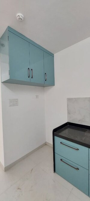 Furnished Amenities in 3 BHK Apartment at Majestique Signature Towers, Balewadi – for Rent