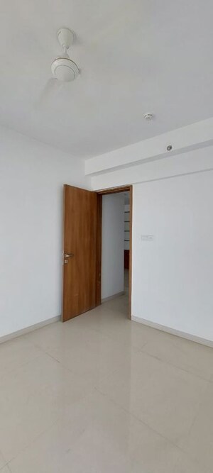 Room in 3 BHK Apartment at Majestique Signature Towers, Balewadi – for Rent