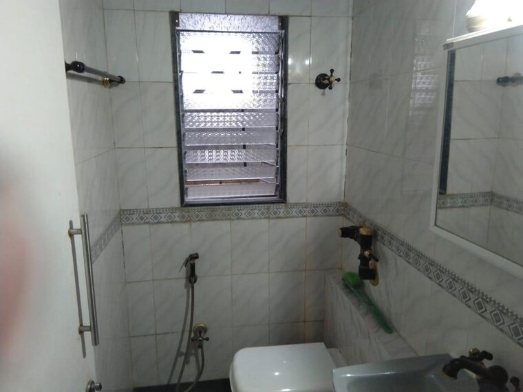 Bathroom, raghav-nova 1 Bedroom 405 Sq.Ft. Apartment In Kurla East Mumbai 10212687