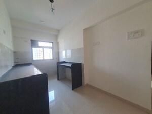 Room in 2 BHK Apartment at Bhoomi Midas, Kurla – for Rent