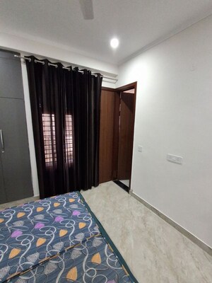 Bedroom in 2 BHK Builder Floor at RWA Residential Society, Sector 40 – for Rent