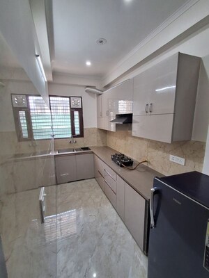 Kitchen in 2 BHK Builder Floor at RWA Residential Society, Sector 40 – for Rent