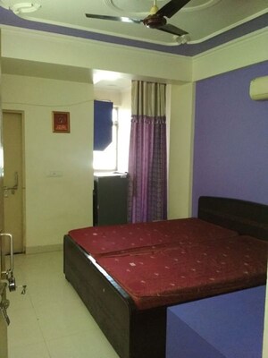 1 RK Apartment For Rent in Ansal Sushant Estate, Sector 52