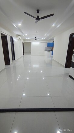 3.5 BHK + Extra Room Apartment For Rent in MTI The Fountain Head