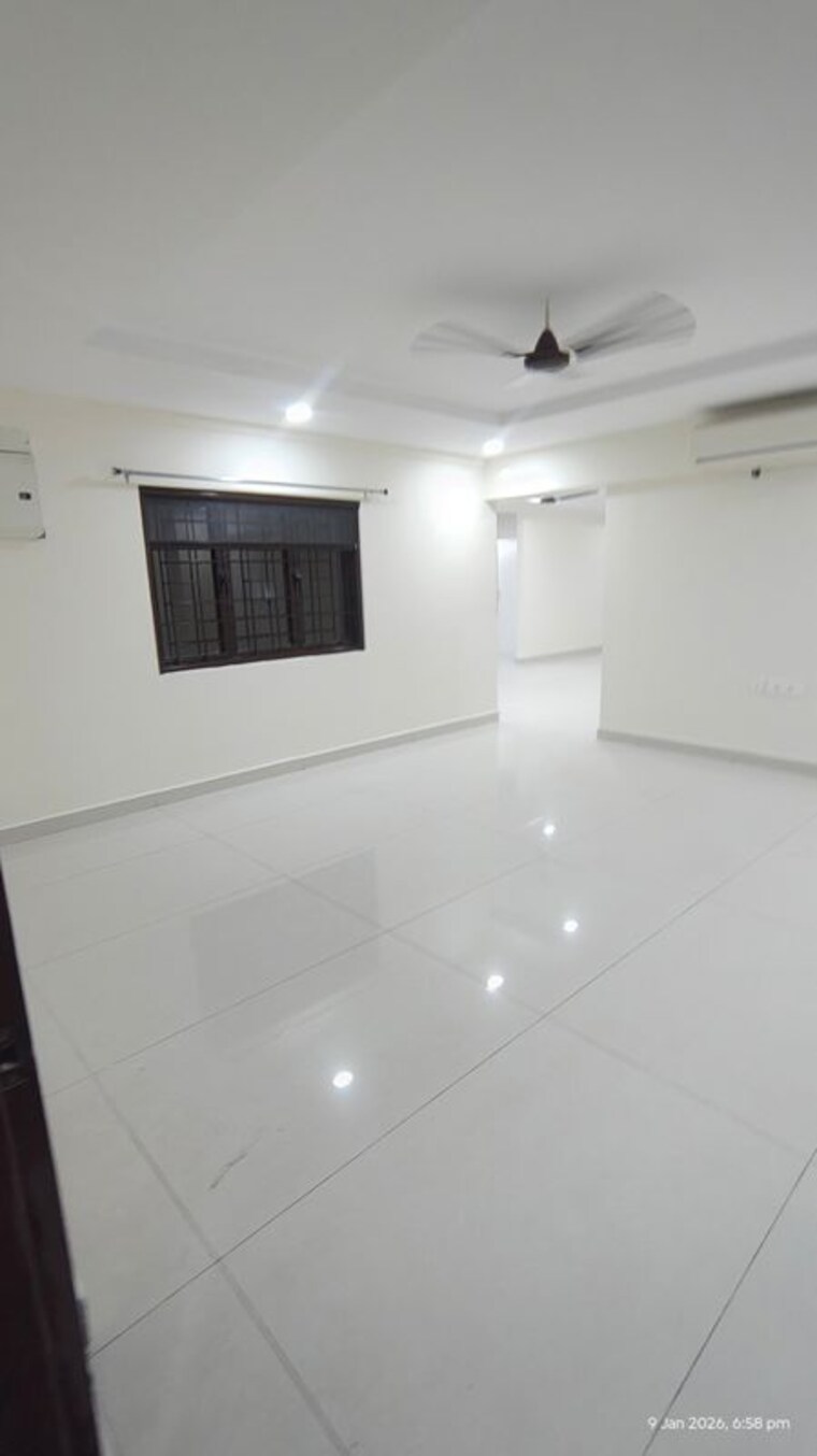 Room, mti-the-fountain-head 3.5 Bedroom 2800 Sq.Ft. Apartment In Gachibowli Hyderabad 10212690