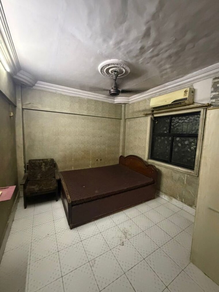 Living Room, shatrughan-kutir-chs 1 Bedroom 450 Sq.Ft. Apartment In Yashaswi Nagar Thane 10212741