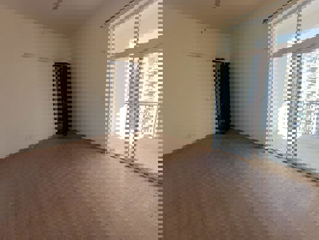 3 BHK 1295 Sq.Ft. Apartment in Supertech Cape Town