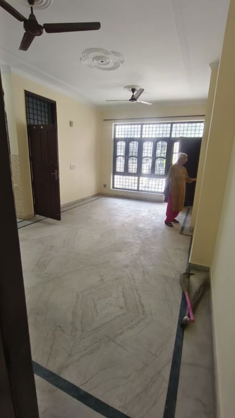 Bedroom, sector 23a 2 Bedroom 1500 Sq.Ft. Builder Floor In Sector 23a Gurgaon 10212755