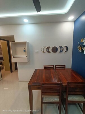 Furnished Amenities in 2.5 BHK Apartment at Manishdeep CHS, Andheri West – for Rent