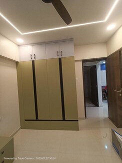 2.5 BHK + Pooja Room Apartment For Rent in Manishdeep CHS