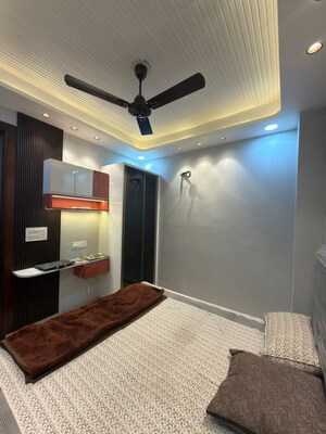 Bedroom in 2 BHK Builder Floor at Dwarka Mor – for Rent