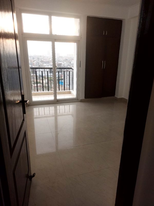 2 BHK Apartment For Rent in Ace City
