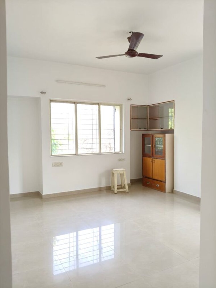 Room, mathwad-prangan 3 Bedroom 1250 Sq.Ft. Apartment In Kothrud Pune 10212785
