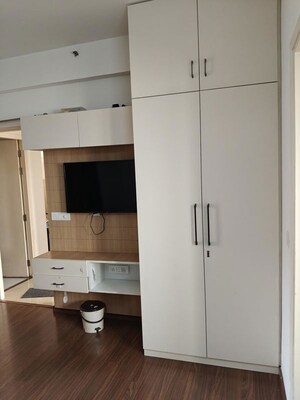 Furnished Amenities in 3 BHK Apartment at M3M Marina, Sector 68 – for Rent