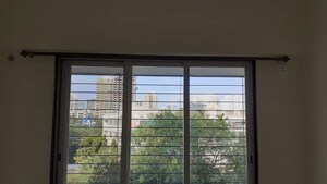 Room in 1 BHK Apartment at Nirmal Lifestyle Residency CHS Ltd, Mulund West – for Rent