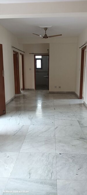 3 BHK Apartment For Rent in Sector 20