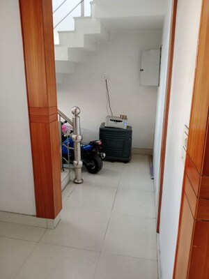 Living Room in 6 BHK Independent House at Sector 6 – for Rent