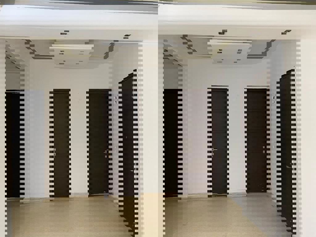 2 BHK + Pooja Room 950 Sq.Ft. Builder Floor in Tulip Mall