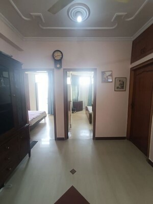 Building Lobby in 2 BHK Builder Floor at RWA Apartments Sector 92, Sector 92 – for Rent