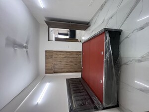 Building Lobby in 3.5 BHK Builder Floor at M3M Soulitude, Sector 89 – for Rent