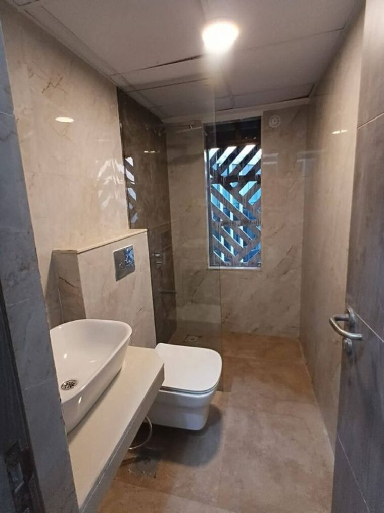 Bathroom, im-applaud-38 2 Bedroom 750 Sq.Ft. Apartment In Goregaon East Mumbai 10212890
