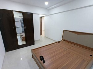 Room in 2 BHK Apartment at IM Applaud 38, Goregaon East – for Rent