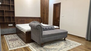 Living Room in 6 BHK Villa at Gomti Nagar – for Rent