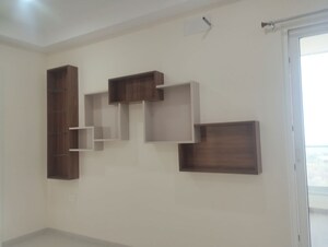 Room in 3 BHK Apartment at Jayabheri The Nirvana, Gopanpally – for Rent