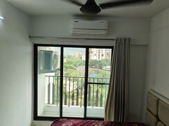 2 BHK + Extra Room Apartment For Rent in Dynamic Crest