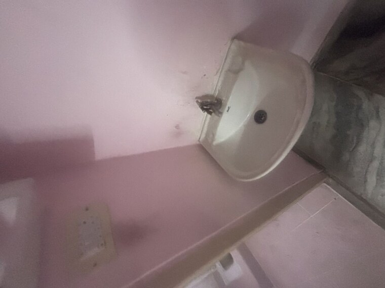 Bathroom, begumpet 2 Bedroom 985 Sq.Ft. Apartment In Begumpet Hyderabad 10212959