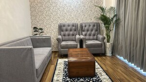 Living Room in 6 BHK Villa at Gomti Nagar – for Rent