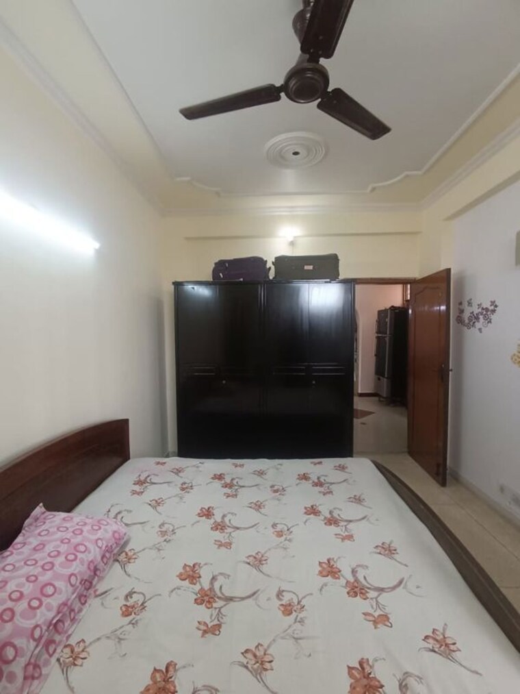 Bedroom, sector 62 2.5 Bedroom 1375 Sq.Ft. Independent House In Sector 62 Noida 10212976