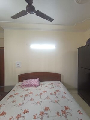 Bedroom in 2.5 BHK Independent House at Sector 62 – for Rent