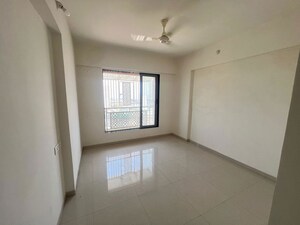 Room in 2 BHK Apartment at Lodha Panacea 1, Dombivli East – for Rent
