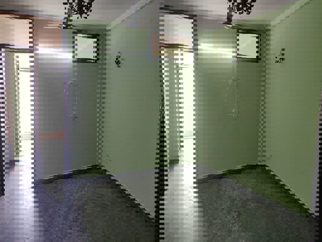 2 BHK + Pooja Room 750 Sq.Ft. Builder Floor in Ansal Palam Triangle