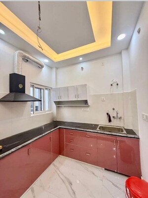 Kitchen in 5 BHK Villa at Gomti Nagar – for Rent