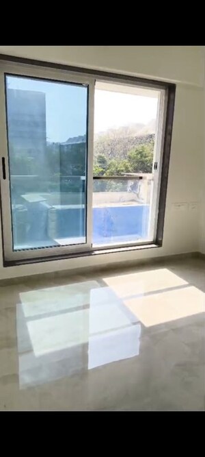 Room in 1.5 BHK Apartment at NICCO Anamika, Andheri East – for Sale