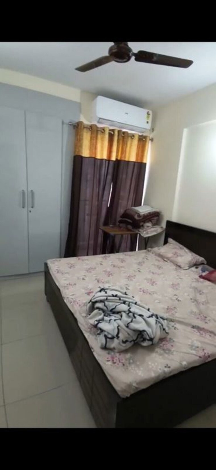 Bedroom, wave-dream-homes 1 Bedroom 578 Sq.Ft. Apartment In Wave City Ghaziabad 10213046