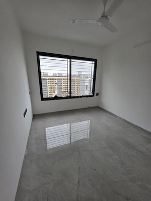 Room in 2 BHK Apartment at Unique Youtopia, Kharadi – for Rent