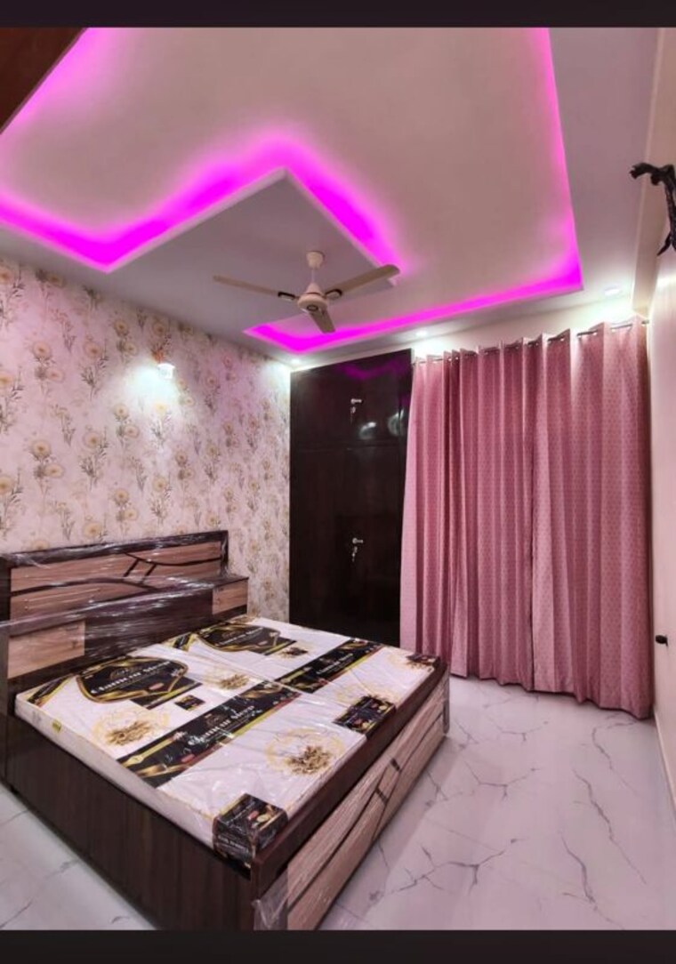 Bedroom, panchsheel vihar 3 Bedroom 115 Sq.Yd. Builder Floor In Panchsheel Vihar Delhi 10213060