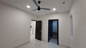 Room in 2 BHK Apartment at INDIS Viva City, Kondapur – for Rent