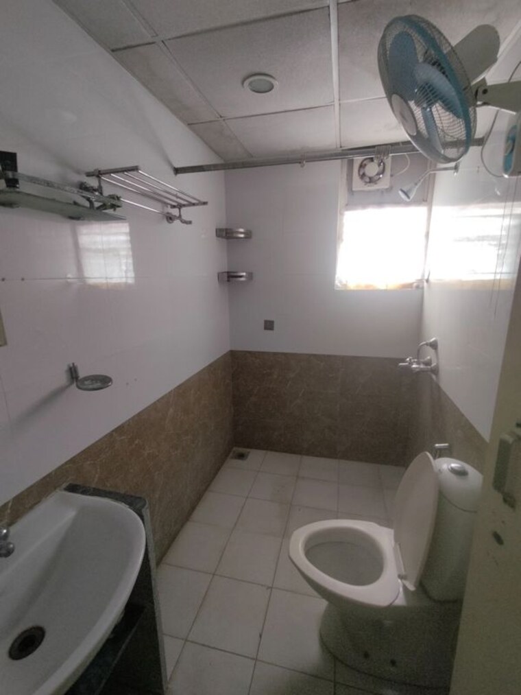 Bathroom, patel-smondo 2 Bedroom 1200 Sq.Ft. Apartment In Gachibowli Hyderabad 9730875