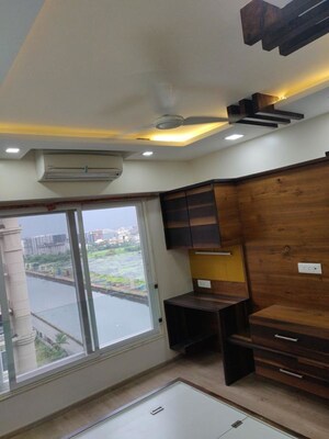 Team Area in 2 BHK Apartment at Kanakia Paris, Bandra East – for Rent