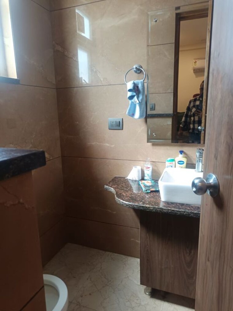 Kitchen, dlf-the-summit 4 Bedroom 3034 Sq.Ft. Apartment In Dlf Phase V Gurgaon 10213105