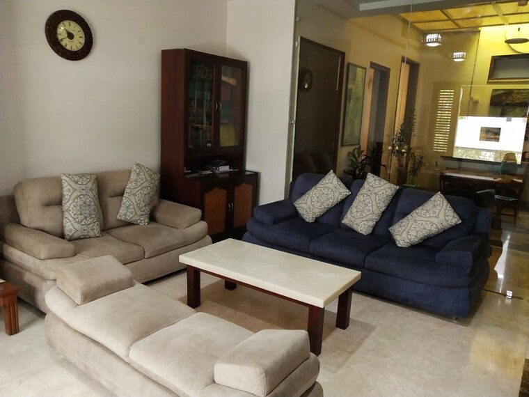 Living Room, dlf-windsor-court 4 Bedroom 3400 Sq.Ft. Apartment In Dlf Phase iv Gurgaon 10213150