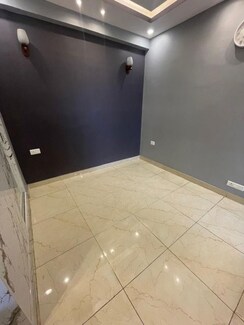 3 BHK + Extra Room Apartment For Sale in Pratap Vihar GDA Flats