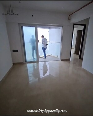 Room in 3 BHK Apartment at Dipti Ocean Terraces, Shivaji Park – for Sale