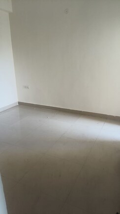 2 BHK Apartment For Rent in VVIP Addresses